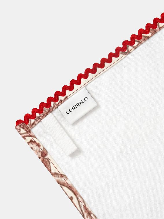 detail of fabric edge